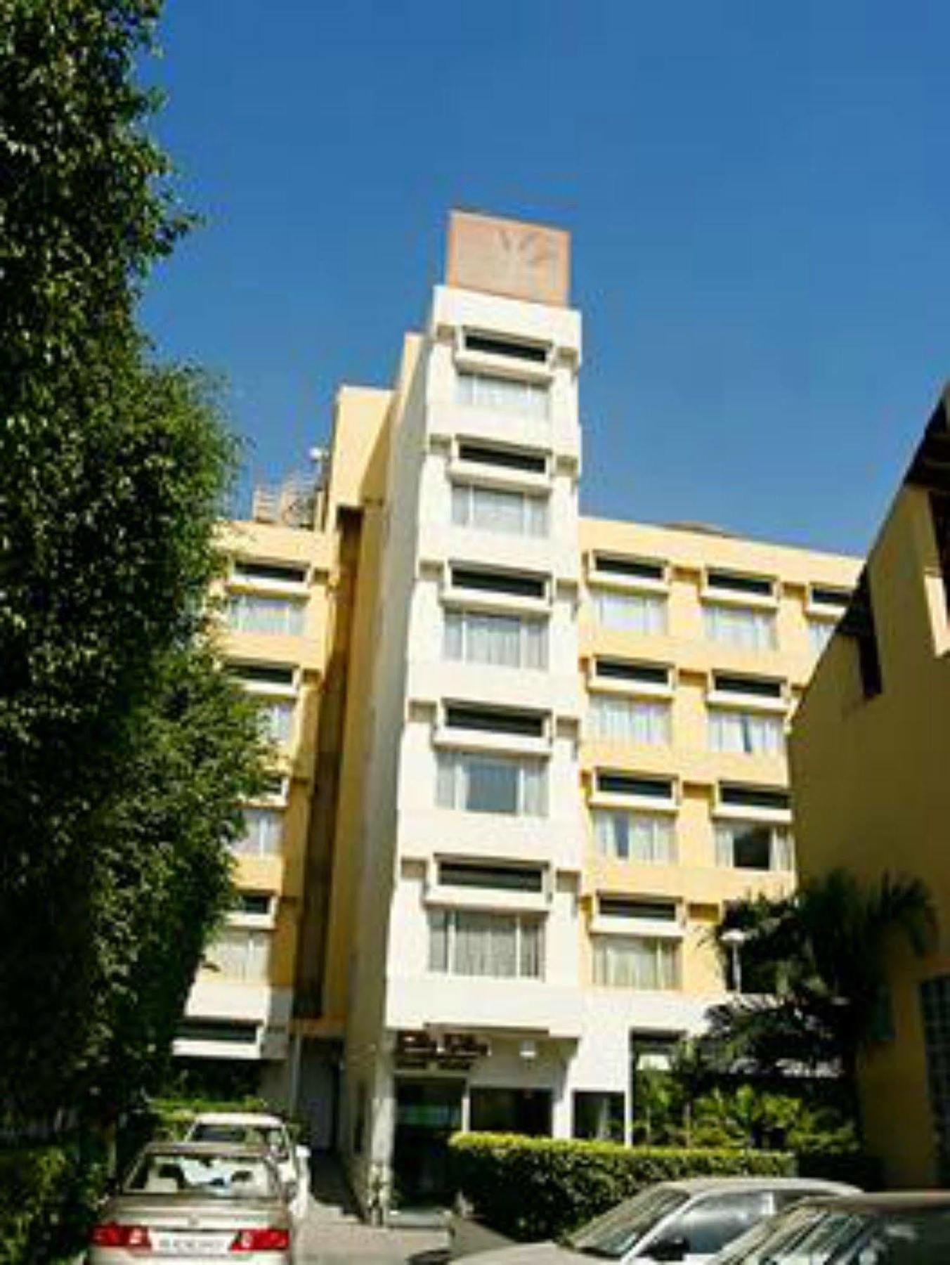 Lemon Tree Hotel, Udyog Vihar, Gurugram Gurgaon Esterno foto